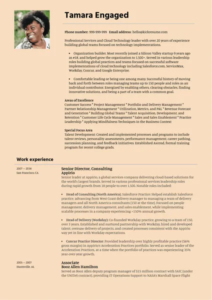 Esempio di curriculum del Senior Engagement Manager
